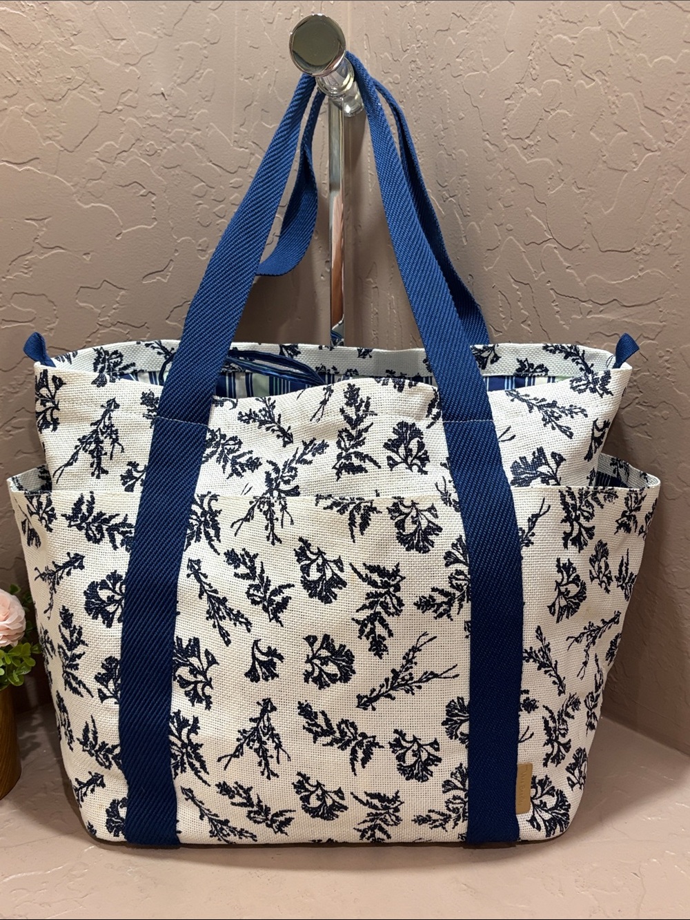 Vera Bradley Deluxe Straw Tote Bag w/ Drawstring Closure ~ Adrift Coral Blue